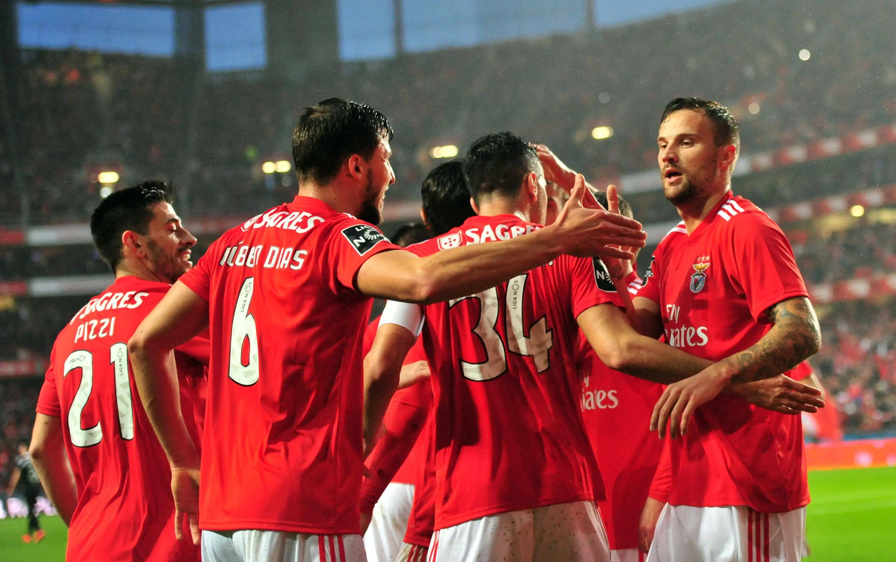 里昂将主场迎战摩纳哥，争取主场胜利的简单介绍