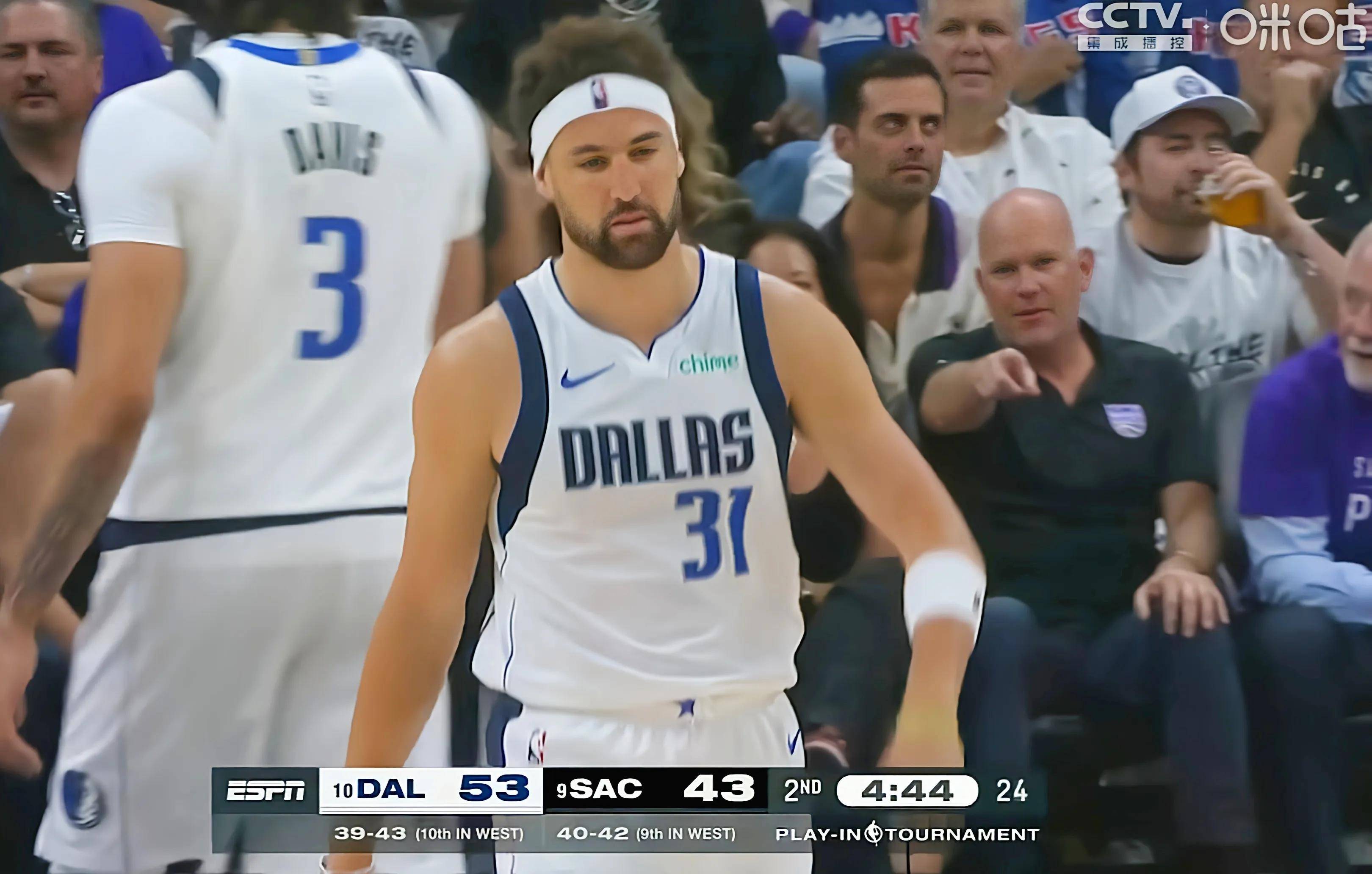 关于灰熊连胜遭终结，交战独行侠的信息