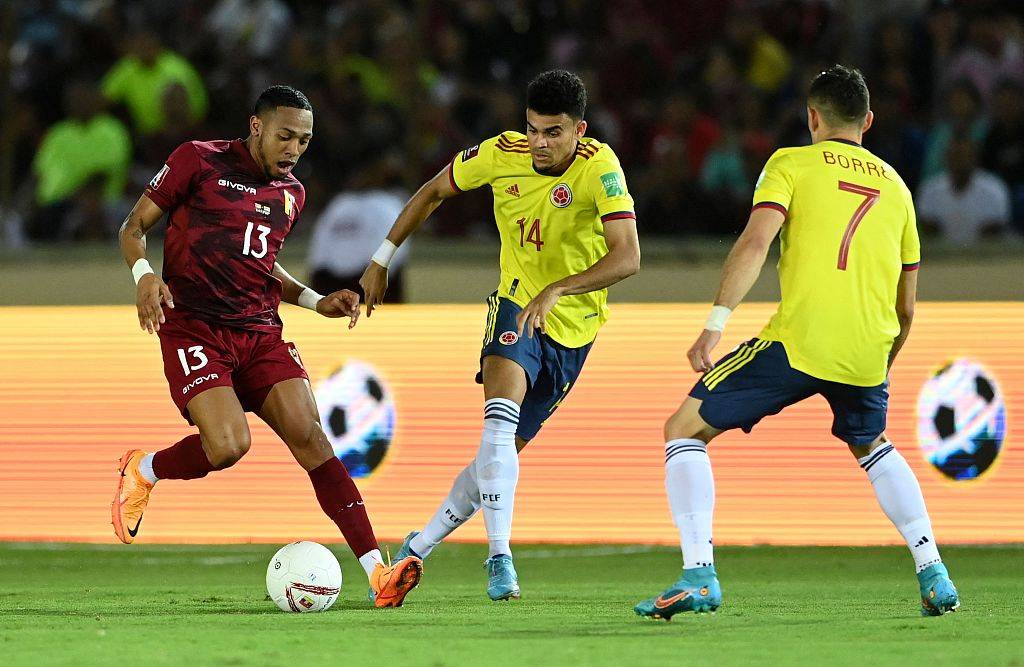 关于澳洲前场快速反击，逼平实力强队的信息