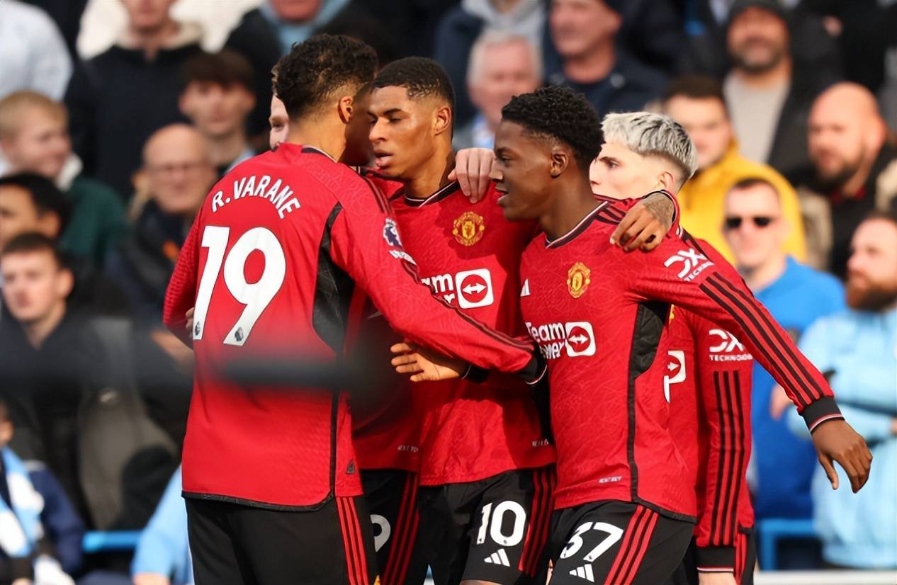 解析：曼联悲惨，欧冠淘汰赛前景不妙