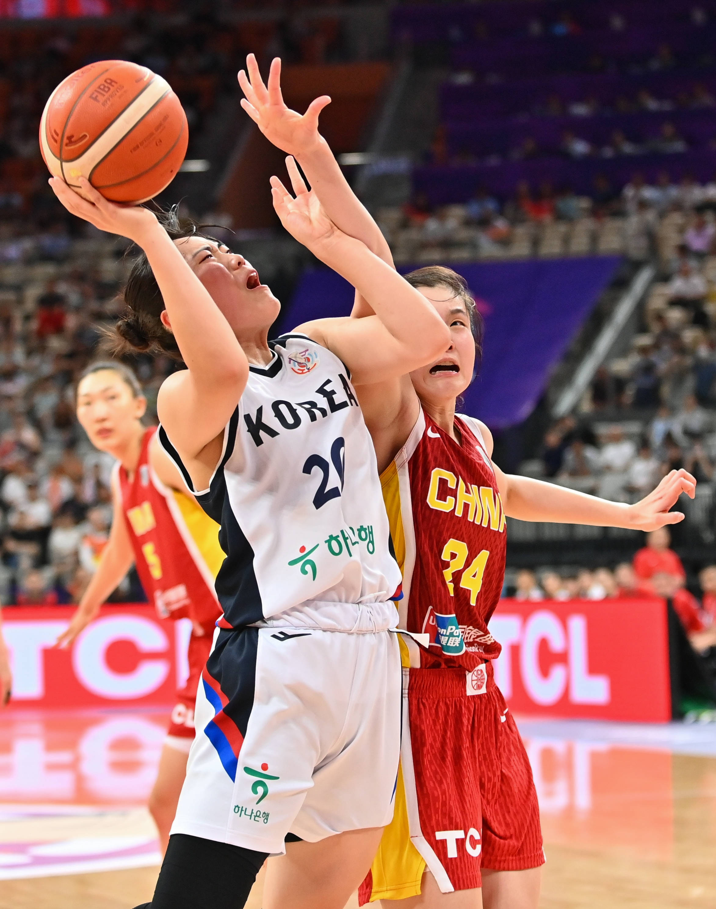 体育盛事掀起热潮，篮球比赛成为焦点的简单介绍