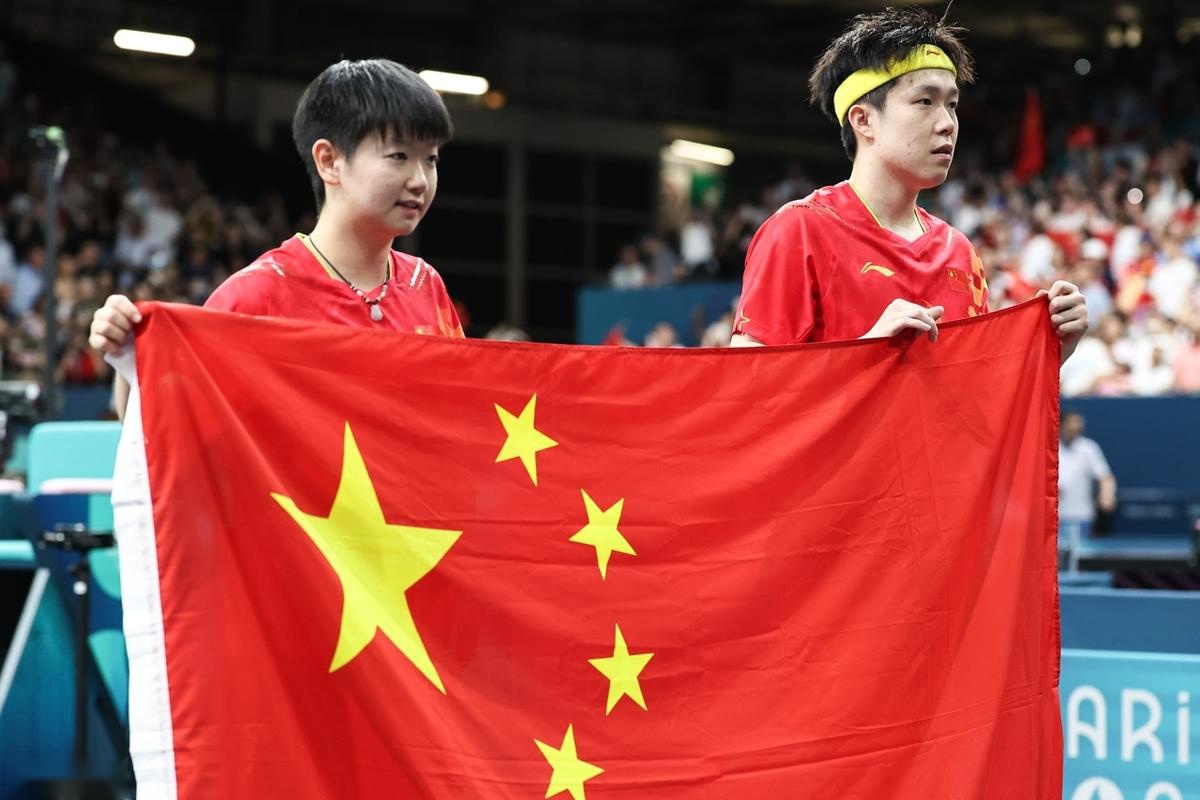 战无不胜!乒乓球选手摘金成功 战无不胜!乒乓球选手摘金成功
